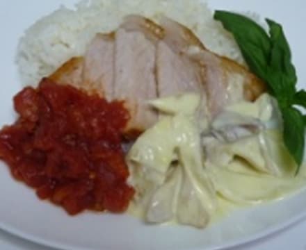 赤ワインの鶏煮込み